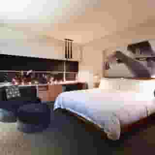 Le Germain Hotel Toronto Maple Leaf Square, 2 of 5