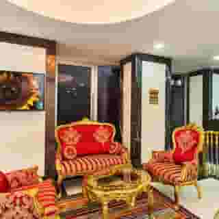 The Central Hotel, 4 of 5