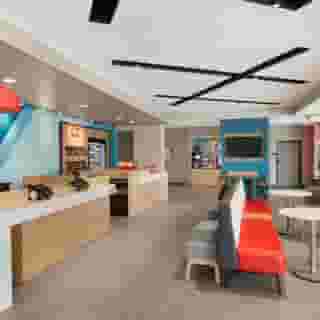 Avid Hotels Nashville Airport, 2 of 5