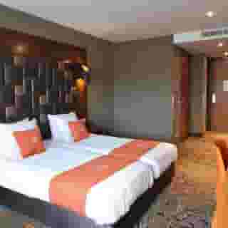 Xo Hotels Park West, 3 of 5