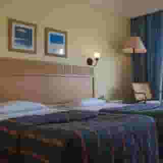 Solitaire Resort, 2 of 5