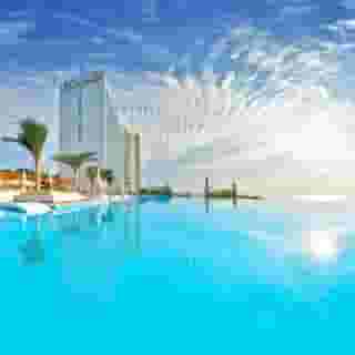 International Hotel Casino & Tower Suites, 4 of 5