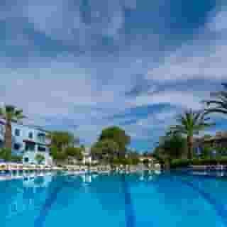 Govino Bay Apartments, 4 of 5
