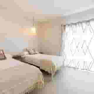 EREZA The White Homes, 6 of 6