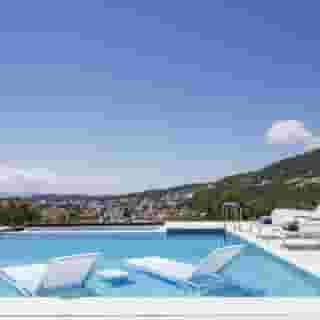 Amira Suites, 2 of 5