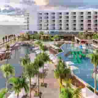 Hilton Cancun, an All Inclusive Resort, 1 of 5