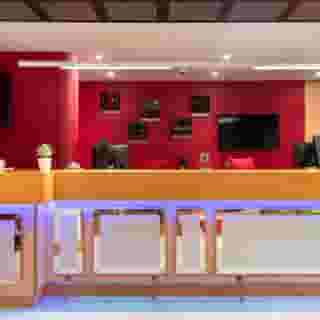 Hotel Charlemagne, 1 of 5