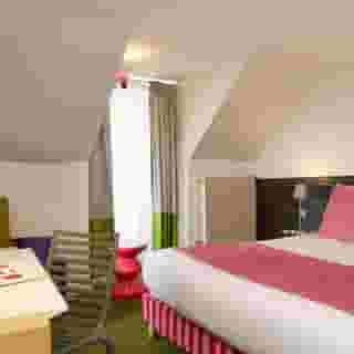 Antin-Trinite, 3 of 5