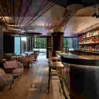 The Londoner, 4 of 5