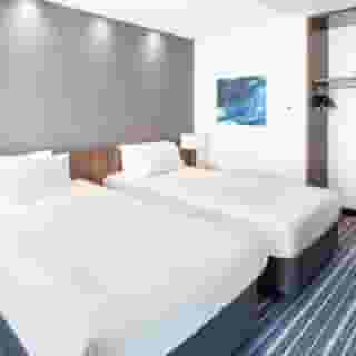 Holiday Inn Express Amsterdam - Sloterdijk Station, 2 of 5