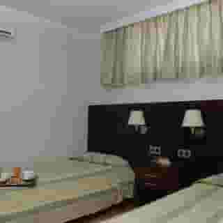 Rocamar Apartments, 3 of 5