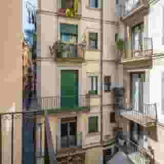 AinB Born Damas Apartment, 2 of 5