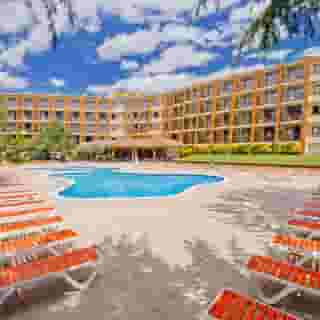 GHT Tossa Park Apartments, 3 of 5