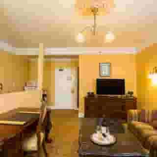 Queen Anne Hotel, 3 of 5