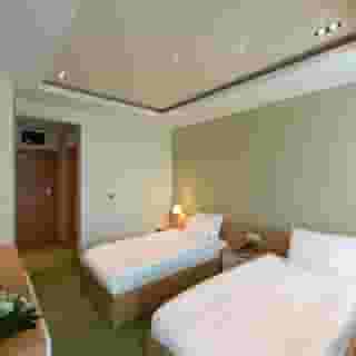 Hotel Hedonic, 5 of 5