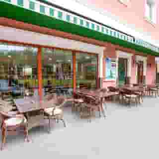 The Green Park Merter, 4 of 5