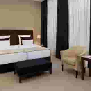 Metropolitan Hotel by Flemings, 4 of 5