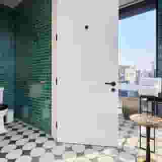 Arlo Williamsburg, 5 of 5