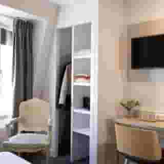 Villa des Ambassadeurs, 4 of 5