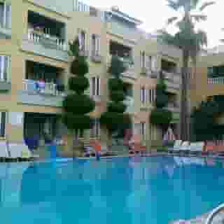 Club Sunset Apartments, 3 of 5