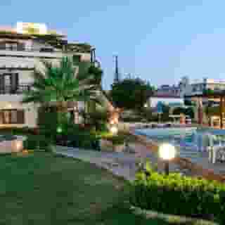 Andreas Apartments, 2 of 5