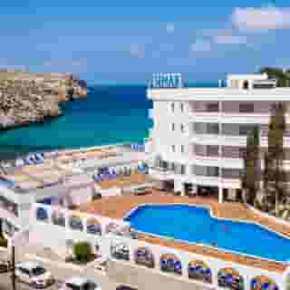 Globales Simar, 1 of 5