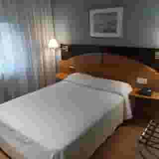 Hotel Corona De Castilla, 6 of 6
