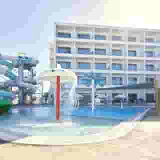 Maris Grand Waterpark Resort, 2 of 5