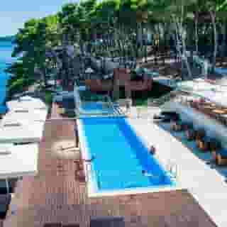 Bozava - Maxim, 2 of 5