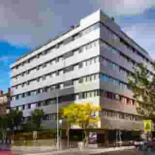 Melia Madrid Serrano, 1 of 5