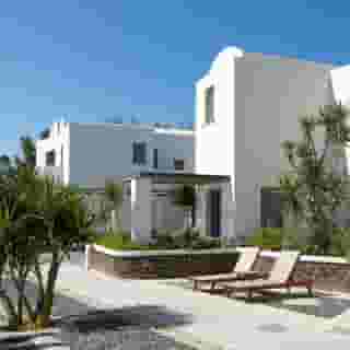 Xenones Filotera, 3 of 5