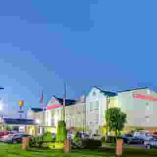 Comfort Suites At Rivergate Mall, 2 of 5