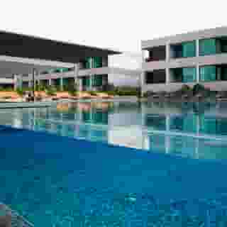 B-Lay Tong, 6 of 6