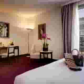 Hotel du Collectionneur, 3 of 5