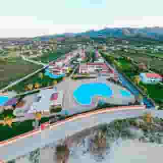 Almyros Beach Resort & Spa, 2 of 5