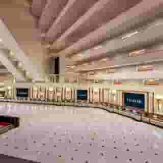 Luxor Hotel and Casino, 4 of 5