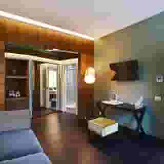 Stendhal Luxury Suites, 4 of 5