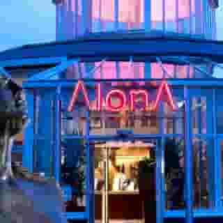 Alona, 1 of 5