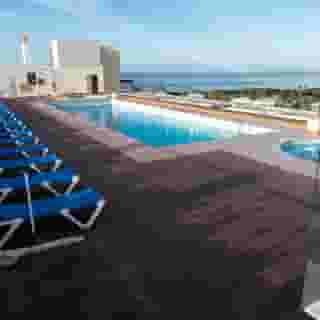 Senator Marbella, 4 of 5