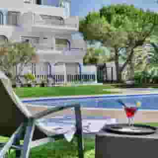 Carvoeiro Hotel, 2 of 5