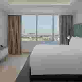 Staybridge Suites Dubai Internet City, 5 of 5