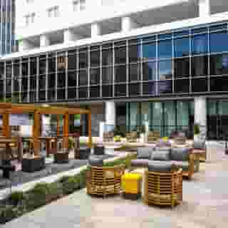 The Whitehall Houston, 4 of 5