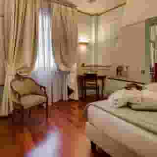 Antares Rubens, 5 of 5