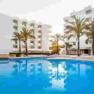 Globales Maioris, 1 of 5