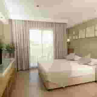 Trendy Palm Beach, 4 of 5