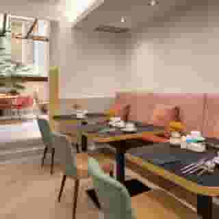 Catalonia Goya, 5 of 5