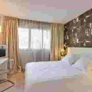 Hotel Catalpa, 2 of 5