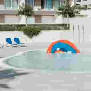 Romana Beach Apartments, 4 of 5