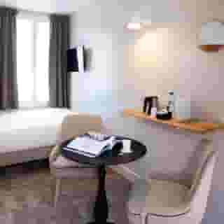 Eiffel Saint Charles, 1 of 5