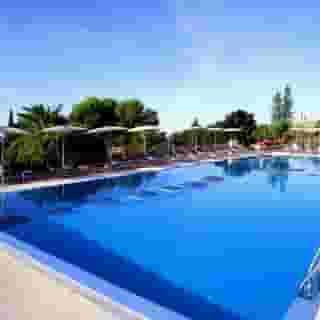 The Oasis by Don Carlos Resort - Adults Only, 1 of 5